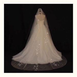 Cathedral Floral Lace Wedding Veil